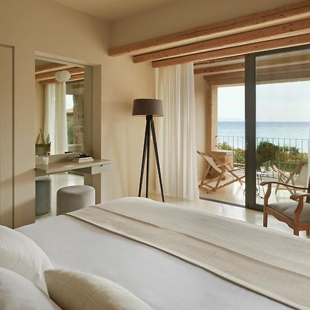 F Zeen Kefalonia (Adults Only) Lourdata  Dış mekan fotoğraf